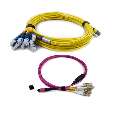 3.0mm G657A1 MPO MTP Dây vá sợi quang PVC / LSZH Suy hao chèn thấp