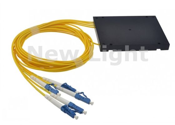 1x4 PLC Single Mode Fiber Optic Splitter với LC UPC Connector cho các ứng dụng FTTH