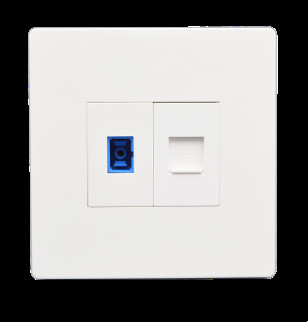 Các ổ cắm LC / SC có độ trễ cực thấp 86 * 86 mm với sợi tinh thể quang tử