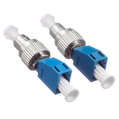 FC Nam đến LC Phụ nữ Fiber Optic Adapter với tay áo Ceramics Zirconia cho các ứng dụng chế độ đơn